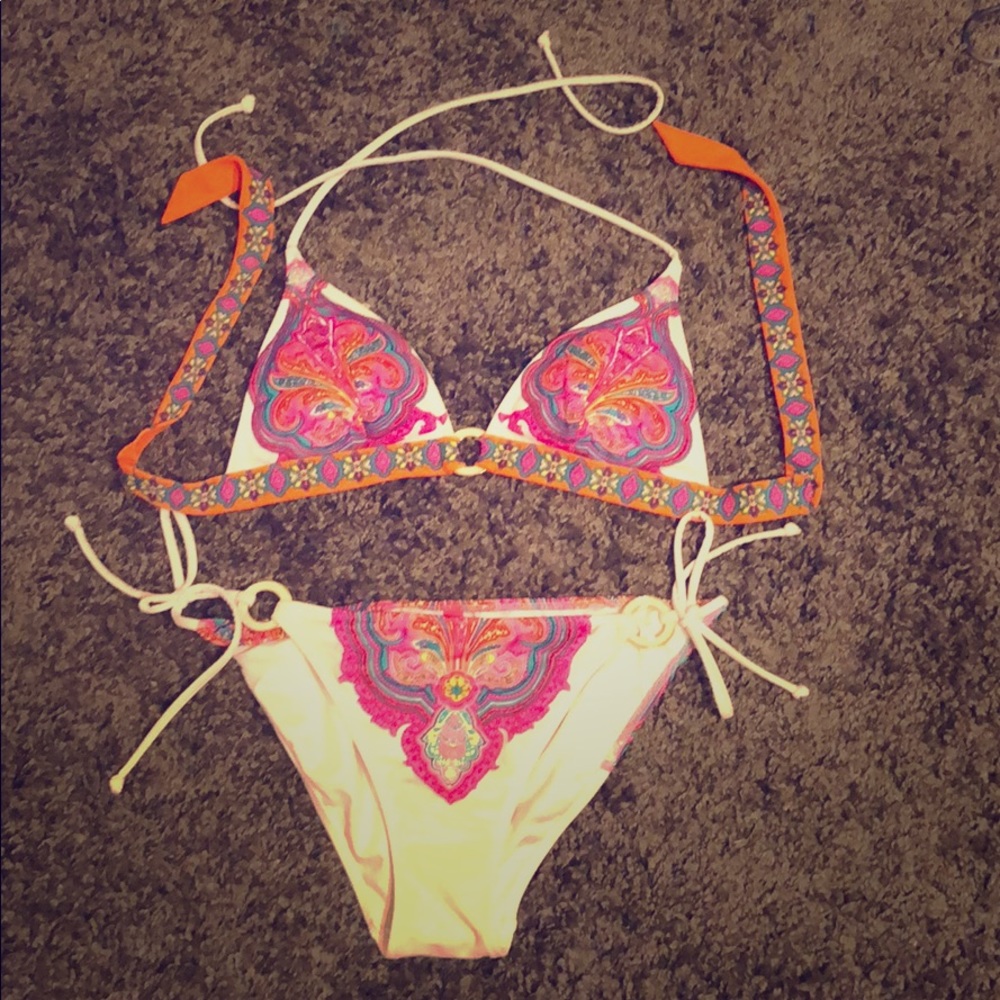 Victoria’s Secret Bikini
